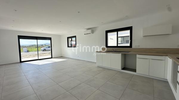 Maison T4 de 100 m² proche Lézignan-Corbières , jardin, garage