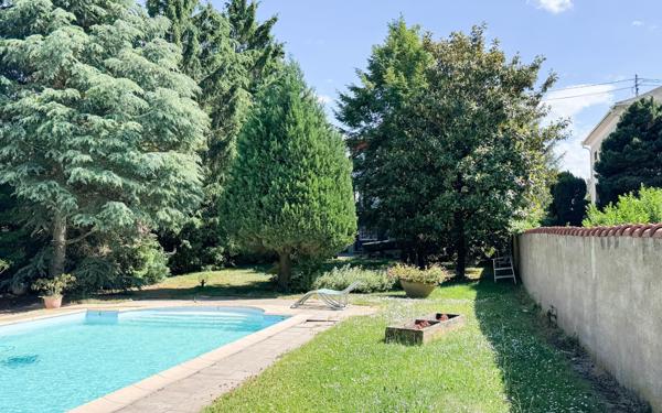 Maison à vendre    5 pièces • 138,50 m2 Souffelweyersheim