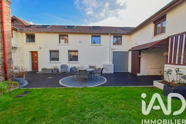 Maison à vendre 9 pièces 143 m² Noisiel