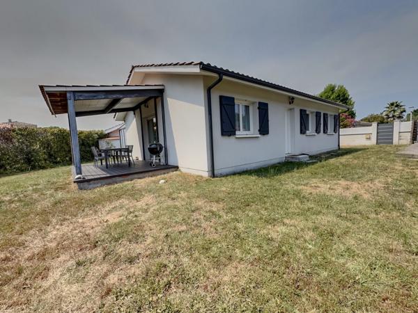 Biganos ! Maison 4P de 87 m2, parcelle de 806 m2, double garage, piscine