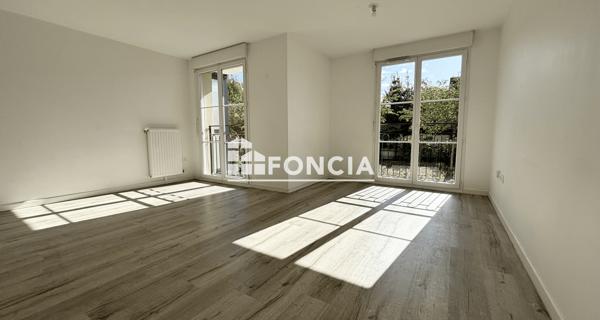 Location Appartement 2 pièces 50 m² - Bois-d'arcy 78390
