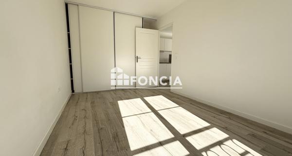 Location Appartement 2 pièces 50 m² - Bois-d'arcy 78390