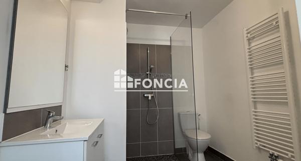 Location Appartement 2 pièces 50 m² - Bois-d'arcy 78390