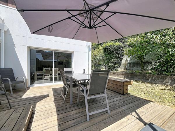 Nantes Rond-point de Vannes / Maison en Impasse / 132 m2 / 4 chambres / garage / jardin