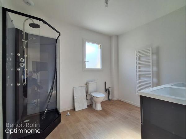 Opportunité à La Bazoge : Maison Contemporaine de Plain-Pied (116 m²)