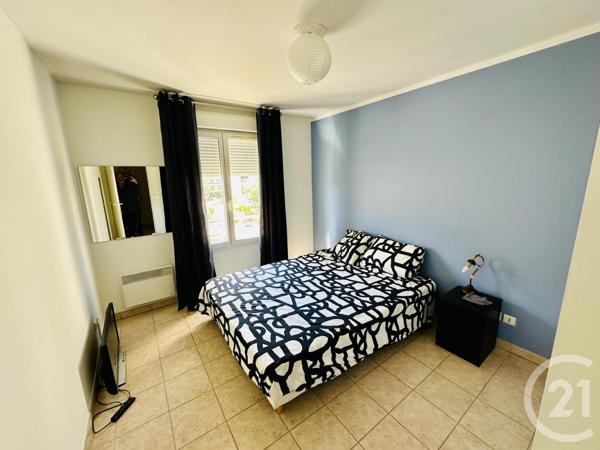 Appartement F2 à vendre  2 pièces - 51 m2 HYERES - 83