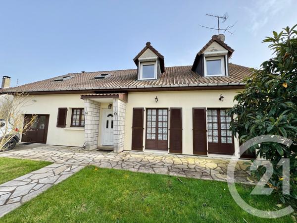 Appartement F5 à vendre  6 pièces - 93 m2 FORGES LES BAINS - 91