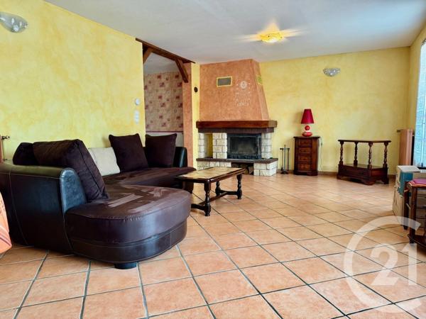 Appartement F5 à vendre  6 pièces - 93 m2 FORGES LES BAINS - 91