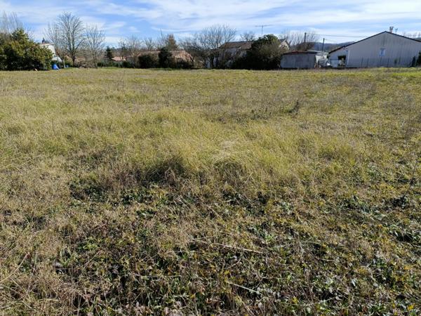 Vente Terrain 807 m2 à Laboutarie