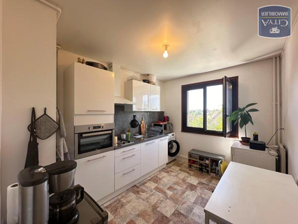 Appartement à louer 2 pièces 49m² Chartres (28000)