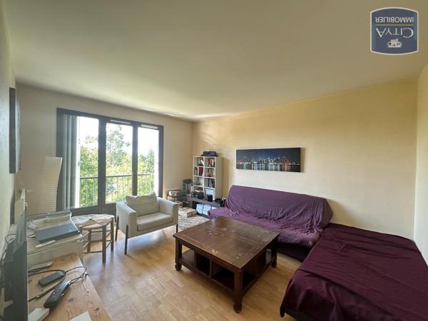 Appartement à louer 2 pièces 49m² Chartres (28000)