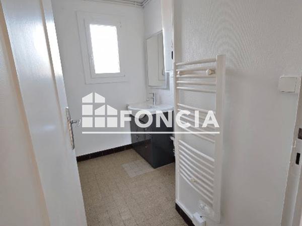 Location Appartement 4 pièces 65.9 m² - 31 RUE MOZART Grenoble 38000