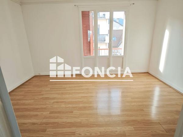 Location Appartement 4 pièces 65.9 m² - 31 RUE MOZART Grenoble 38000