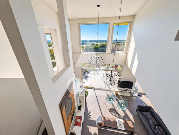Maison 7 pièces 256 m2