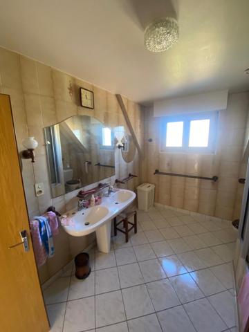 Belle et vaste contemporaine au coeur de St-Malo