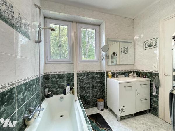 Locminé, maison de caractère sur 8266 m²