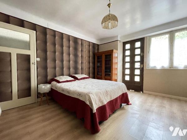 Locminé, maison de caractère sur 8266 m²