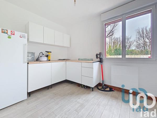 House for sale 8 rooms 158 m² Saint-Just-Sauvage