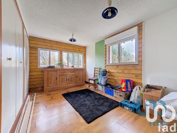 House for sale 8 rooms 158 m² Saint-Just-Sauvage