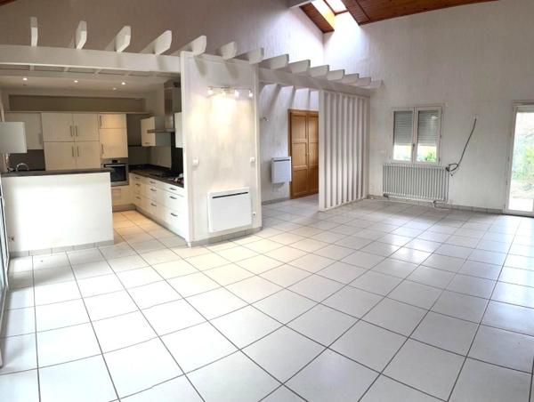 Vente / Maison T5