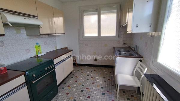 Maison à vendre 5 pièces BAR LE DUC - 109 m² avec garage et terrain.