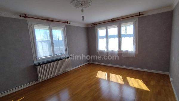 Maison à vendre 5 pièces BAR LE DUC - 109 m² avec garage et terrain.