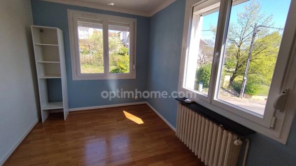 Maison à vendre 5 pièces BAR LE DUC - 109 m² avec garage et terrain.