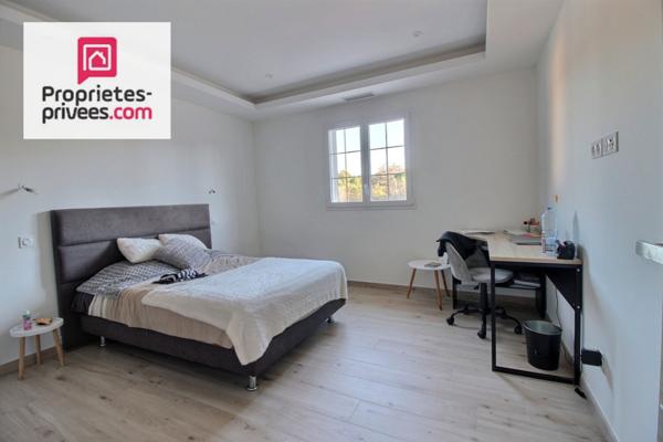 Puget sur Argens 83480- Ensemble immobilier de 3 villas sur terrain de 5400m²