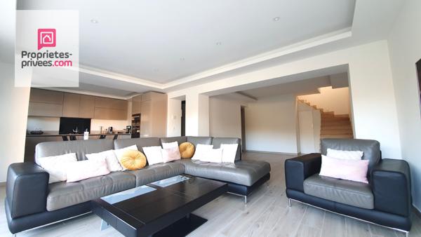 Puget sur Argens 83480- Ensemble immobilier de 3 villas sur terrain de 5400m²