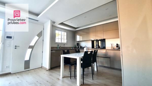 Puget sur Argens 83480- Ensemble immobilier de 3 villas sur terrain de 5400m²