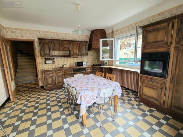 Maison à vendre à Pierrelatte dans la Drôme (26700), ref : 26060-816