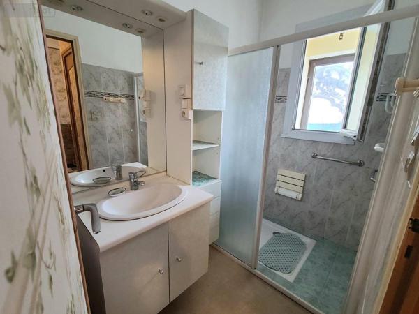 Maison à vendre à Pierrelatte dans la Drôme (26700), ref : 26060-816