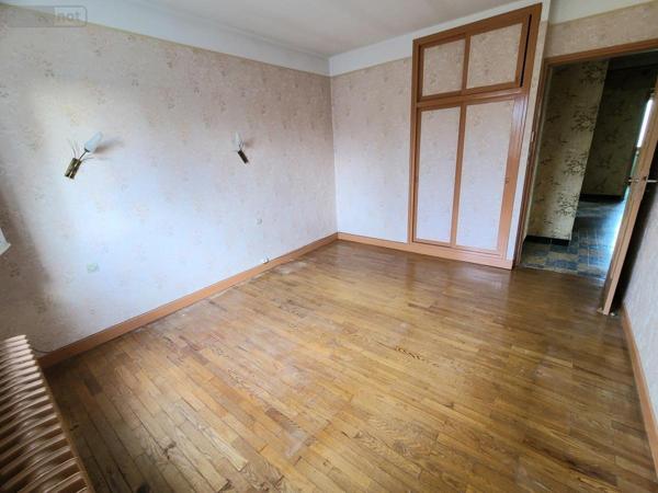 Maison à vendre à Pierrelatte dans la Drôme (26700), ref : 26060-816