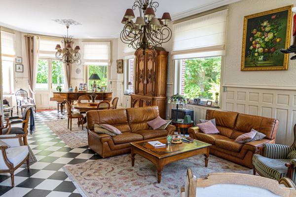 Maison 12 pièces - 540 m²