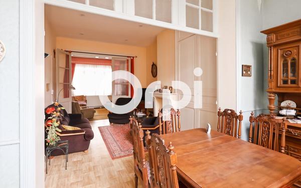 Maison à vendre    5 pièces •  Coudekerque-Branche