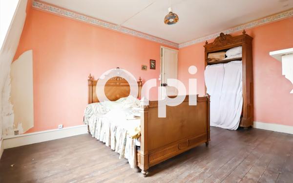 Maison à vendre    5 pièces •  Coudekerque-Branche