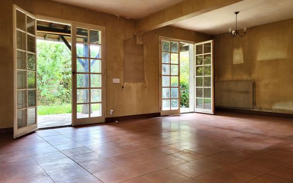 Maison à vendre    5 pièces • 150 m2 Anglet