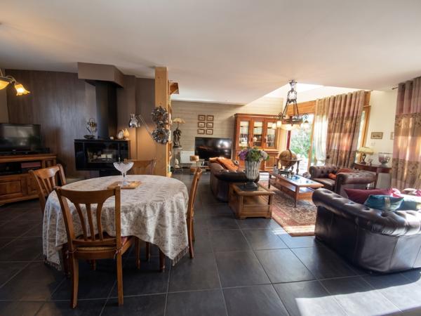 Maison avec vie de plain-pied + étage