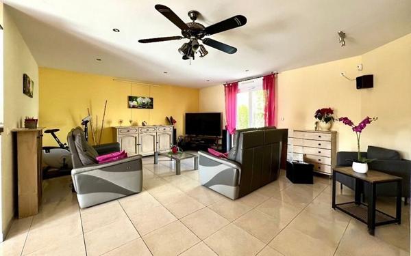 Maison à vendre    4 pièces • 101,60 m2 Merville