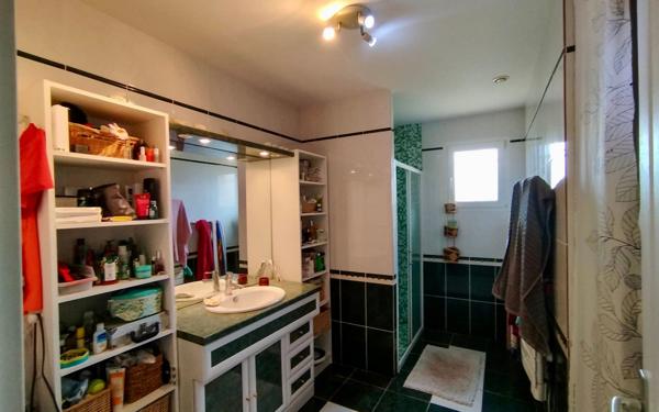 Maison à vendre    4 pièces • 101,60 m2 Merville