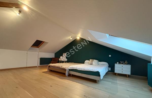 Maison Saint Pierre Montlimart 5 pièce(s) 146 m2