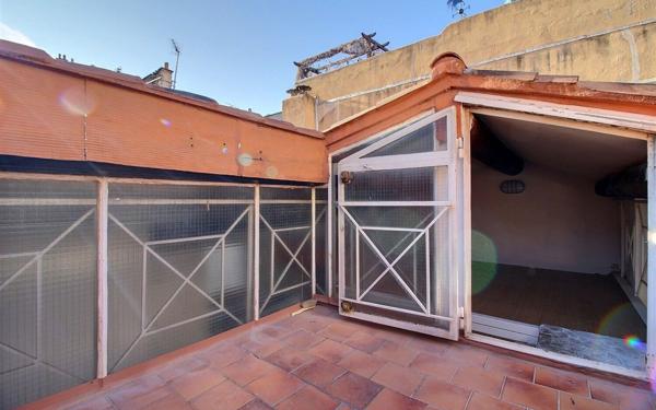 Appartement à vendre    4 pièces • 115 m2 Marseille 6