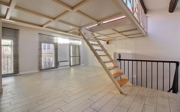 Appartement à vendre    4 pièces • 115 m2 Marseille 6