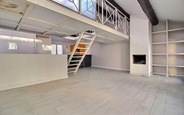 Appartement à vendre    4 pièces • 115 m2 Marseille 6