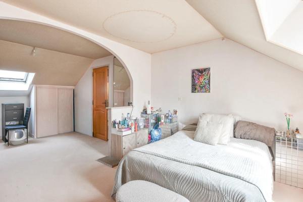 Maison T5 + T2 duplex indépendant en centre ville