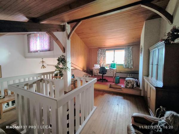 Ensemble immobilier Maison Hinx 5 pièce(s) 185 m2 plus hangar 250 m2