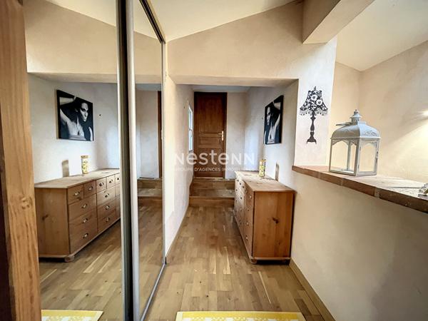 Ortaffa proche de Perpignan vend terrain avec 2 maisons de 220m² et 80m²