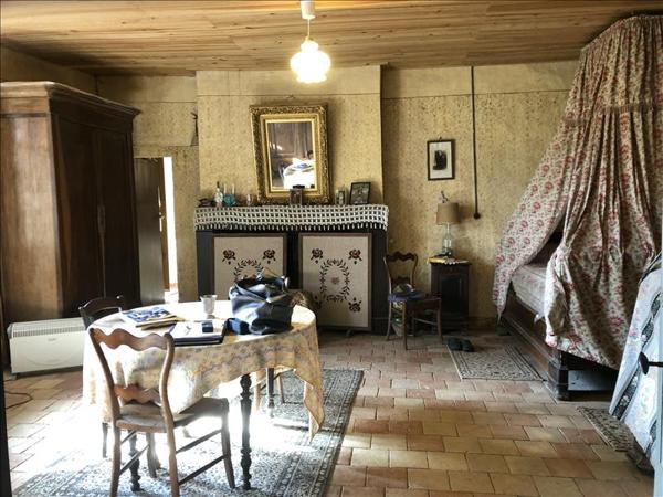 Maison à vendre |  Escassefort |  4 pièces | 152 m²