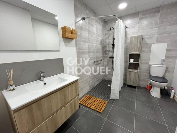 Local commercial Agen  centre ,170 m2 avec 3 entrées indépendantes