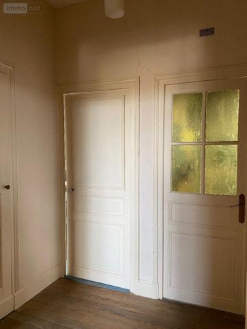 Appartement à rénover à vendre à Paray-le-Monial en Saône-et-Loire (71600), ref : A-P-B   
CENTRE VILLE